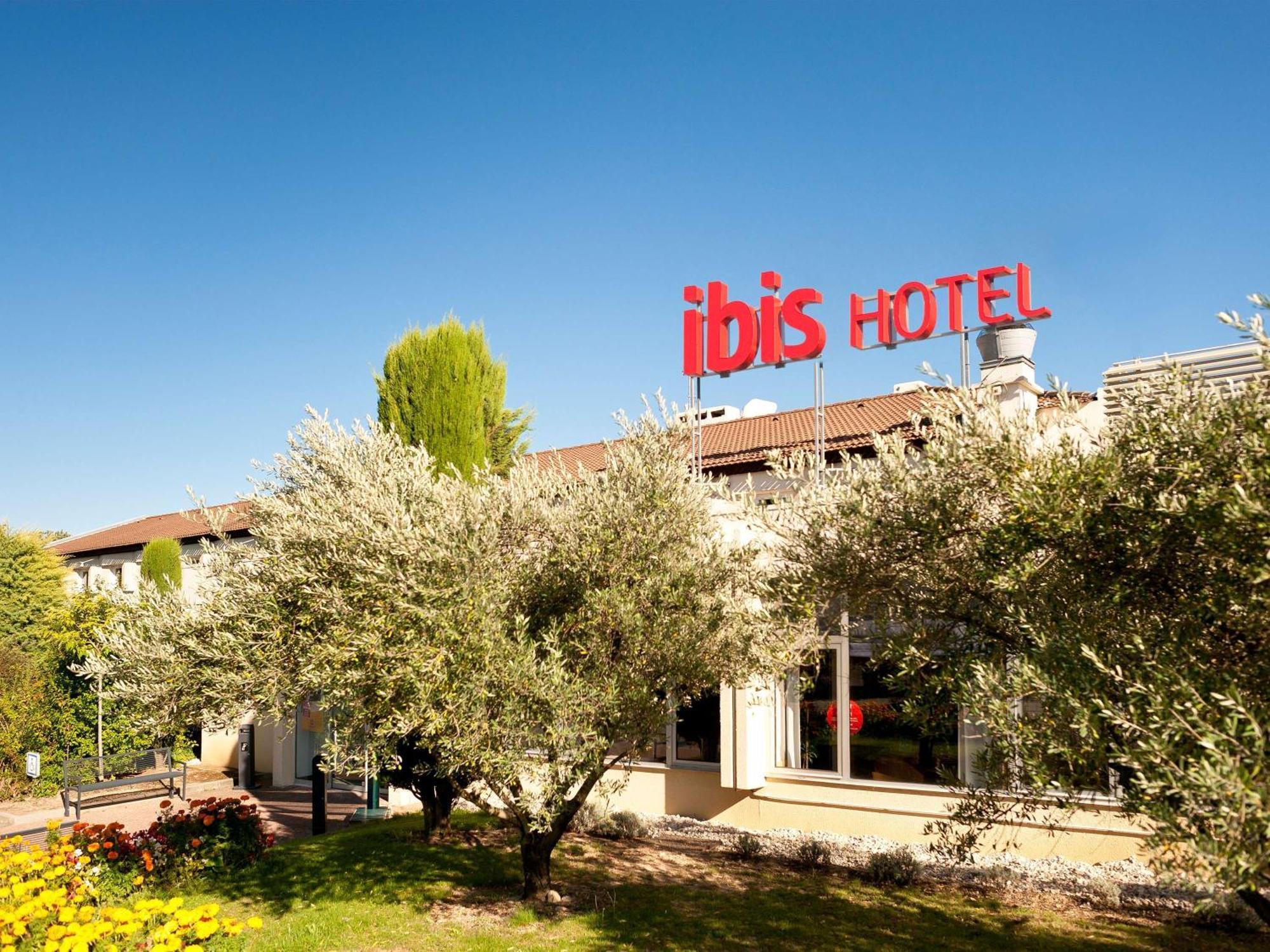 Hotel Ibis Aix En Provence Aix-en-Provence Esterno foto